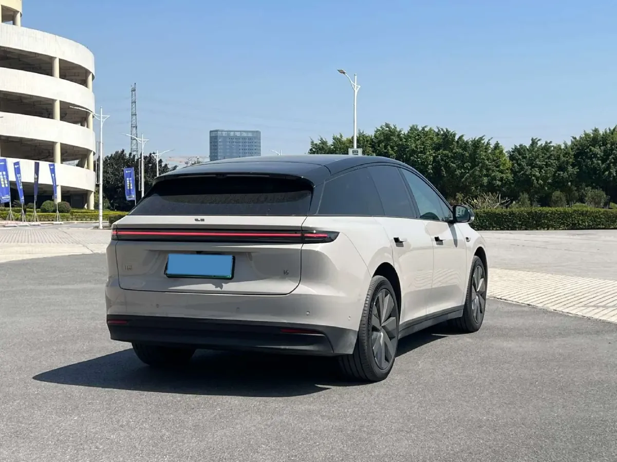 2025 Li i6 BEV,autocango,china used car exporter,china ev exporter,chinese used car exporter,chinese used ev exporter