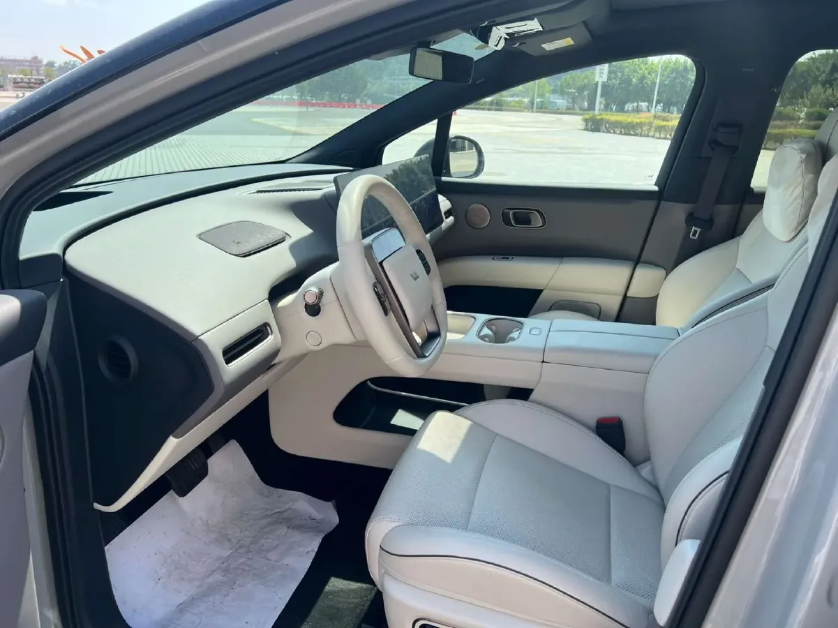 2025 Li i6 BEV,autocango,china used car exporter,china ev exporter,chinese used car exporter,chinese used ev exporter