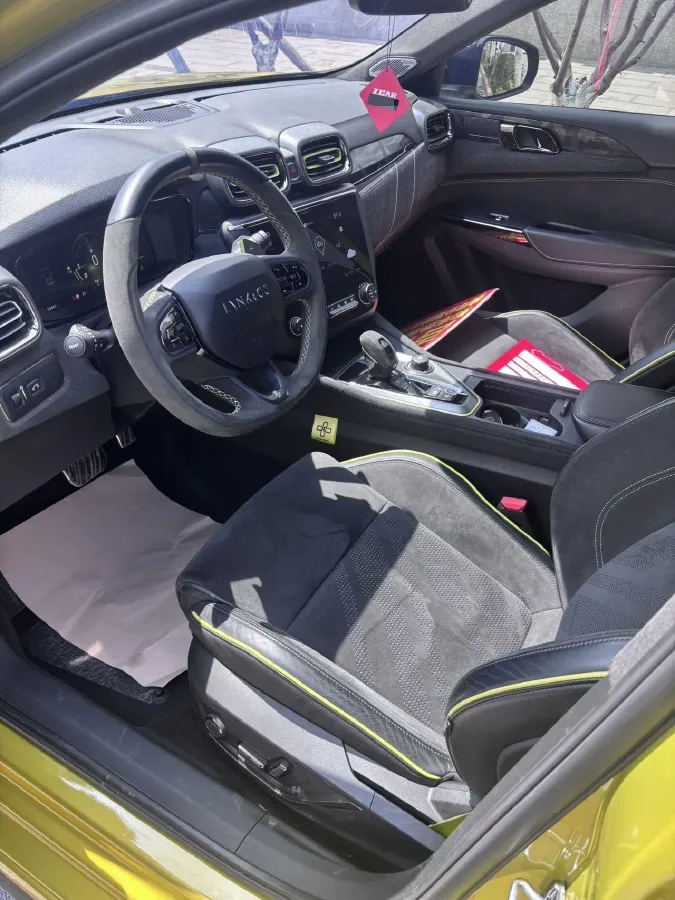 2020 LYNK&CO 03 2.0T 254HP L4 8AT,autocango,china used car exporter,china ev exporter,chinese used car exporter,chinese used ev exporter