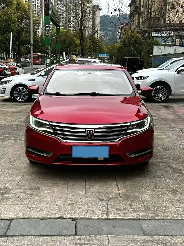 2017 Roewe i6 1.0T 125HP L3 7DCT,autocango,china used car exporter,china ev exporter,chinese used car exporter,chinese used ev exporter