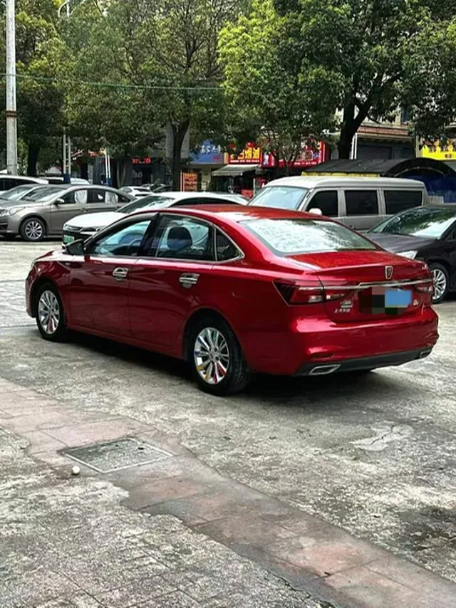 2017 Roewe i6 1.0T 125HP L3 7DCT,autocango,china used car exporter,china ev exporter,chinese used car exporter,chinese used ev exporter