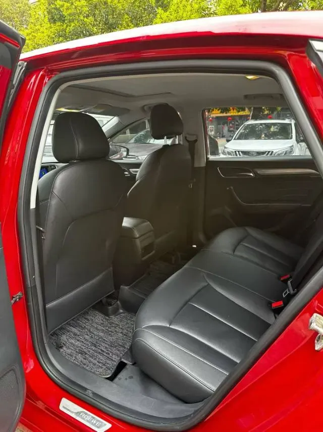 2017 Roewe i6 1.0T 125HP L3 7DCT,autocango,china used car exporter,china ev exporter,chinese used car exporter,chinese used ev exporter