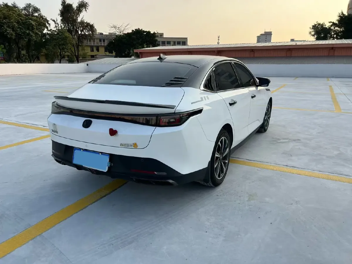 2025 ChangAn Eado 1.5T 192HP L4 7DCT,autocango,china used car exporter,china ev exporter,chinese used car exporter,chinese used ev exporter