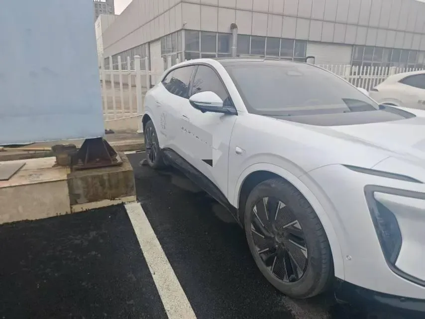 2024 Avatr 07 BEV 82.16KWH,autocango,china used car exporter,china ev exporter,chinese used car exporter,chinese used ev exporter