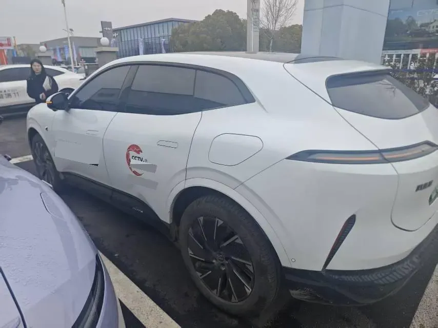 2024 Avatr 07 BEV 82.16KWH,autocango,china used car exporter,china ev exporter,chinese used car exporter,chinese used ev exporter