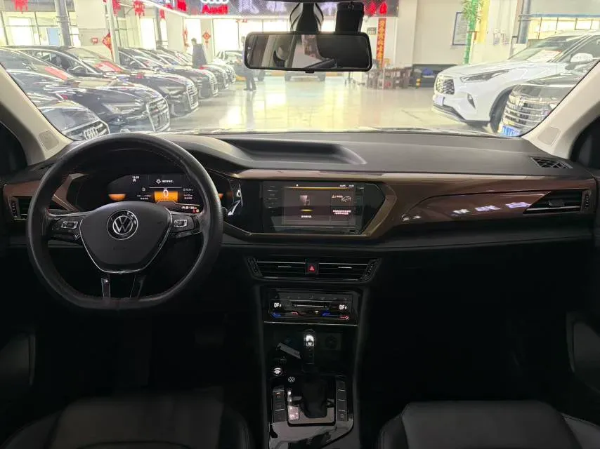 2022 Volkswagen Tharu 1.4T 150HP L4 7DCT,autocango,china used car exporter,china ev exporter,chinese used car exporter,chinese used ev exporter