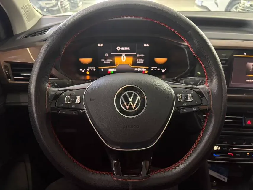 2022 Volkswagen Tharu 1.4T 150HP L4 7DCT,autocango,china used car exporter,china ev exporter,chinese used car exporter,chinese used ev exporter