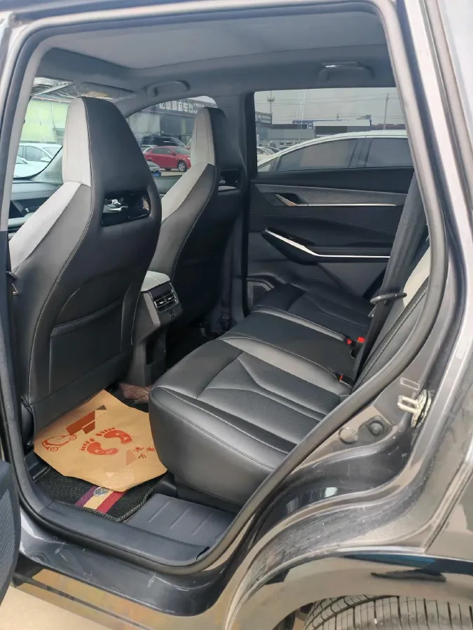 2025 ChangAn CS75 Plus 1.5T 188HP L4 8AT,autocango,china used car exporter,china ev exporter,chinese used car exporter,chinese used ev exporter