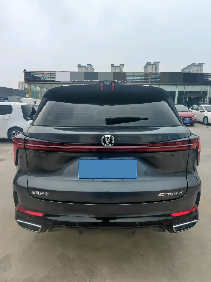 2025 ChangAn CS75 Plus 1.5T 188HP L4 8AT,autocango,china used car exporter,china ev exporter,chinese used car exporter,chinese used ev exporter