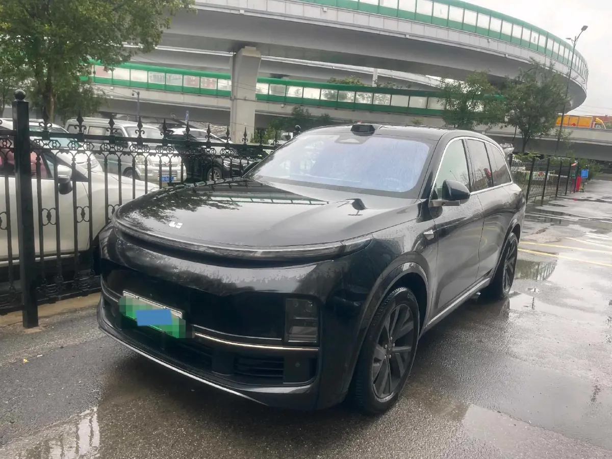 2024 Toyota Granvia 2.5L 189HP L4 E-CVT Hybrid,autocango,china used car exporter,china ev exporter,chinese used car exporter,chinese used ev exporter
