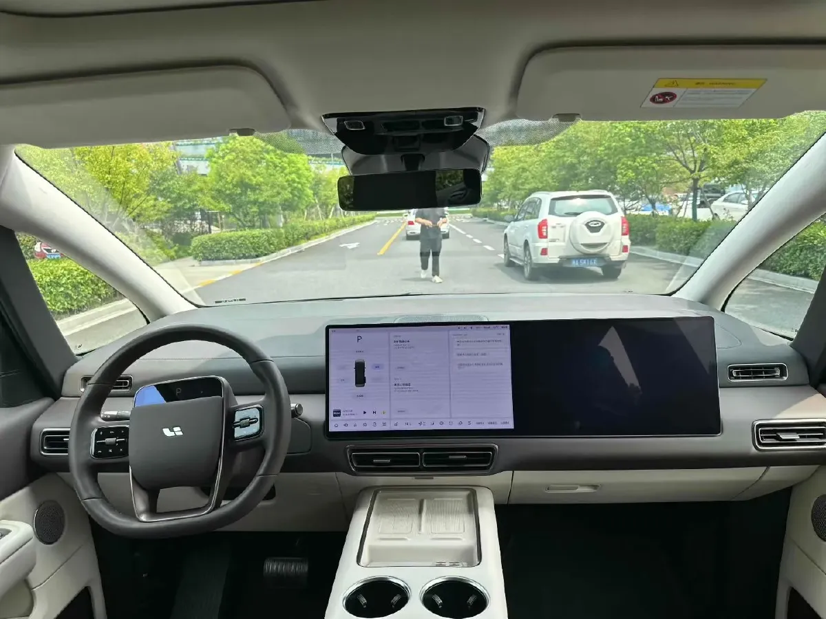 2024 Li MEGA BEV 102.7KWH,autocango,china used car exporter,china ev exporter,chinese used car exporter,chinese used ev exporter