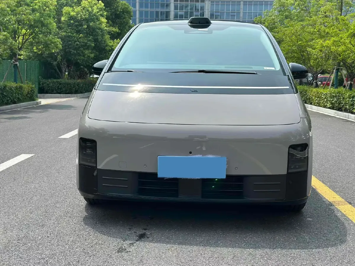 2024 Li MEGA BEV 102.7KWH,autocango,china used car exporter,china ev exporter,chinese used car exporter,chinese used ev exporter