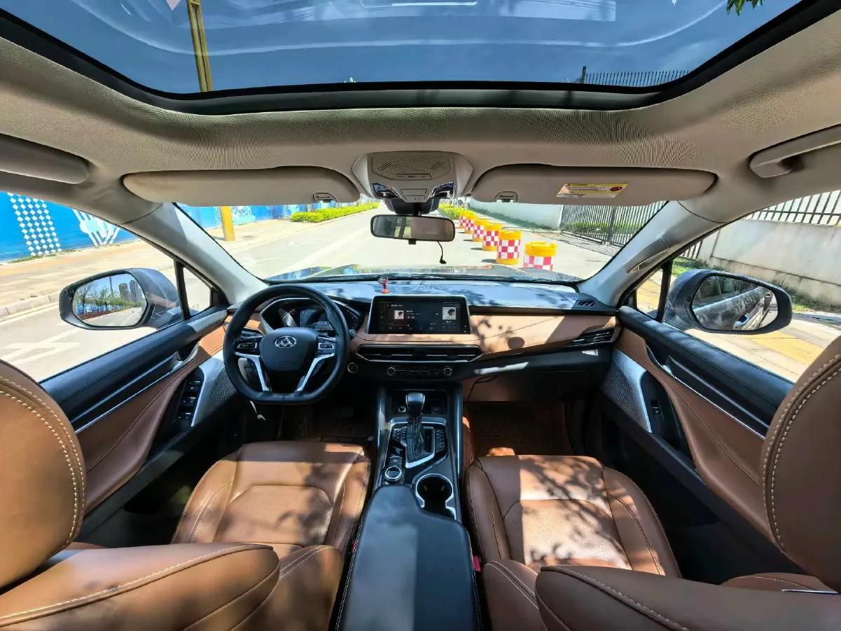 2017 MAXUS D90 2.0T 224HP L4 6AT,autocango,china used car exporter,china ev exporter,chinese used car exporter,chinese used ev exporter