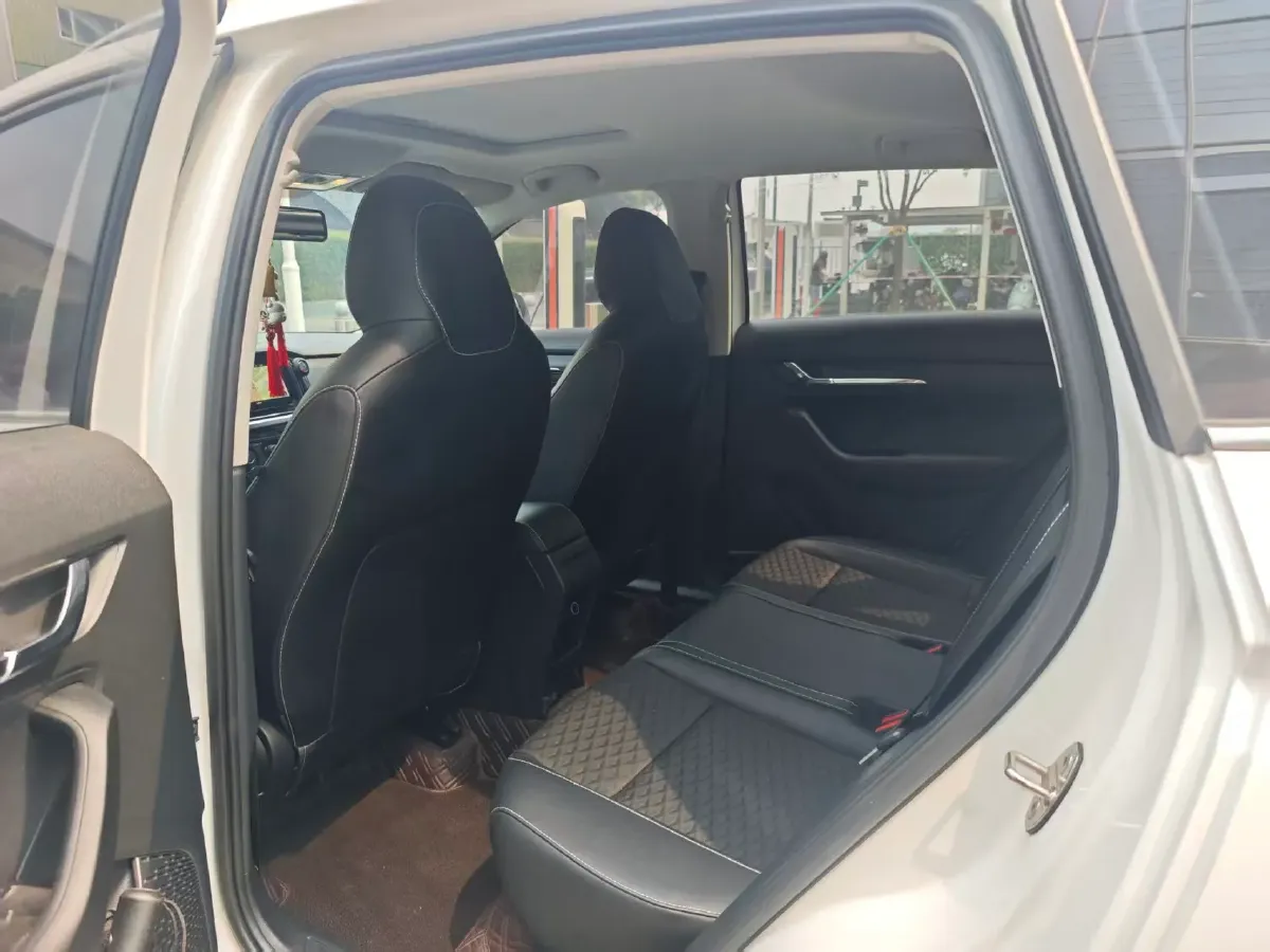 2020 Skoda Kamiq 1.5L 112HP L4 6AT,autocango,china used car exporter,china ev exporter,chinese used car exporter,chinese used ev exporter