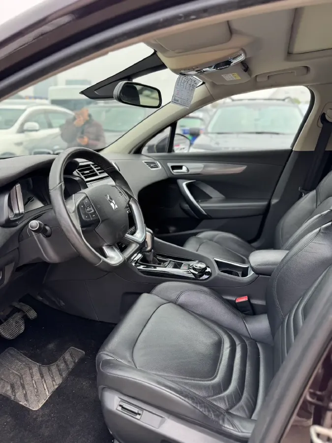 2017 DS 6 1.6T 167HP L4 6AT,autocango,china used car exporter,china ev exporter,chinese used car exporter,chinese used ev exporter