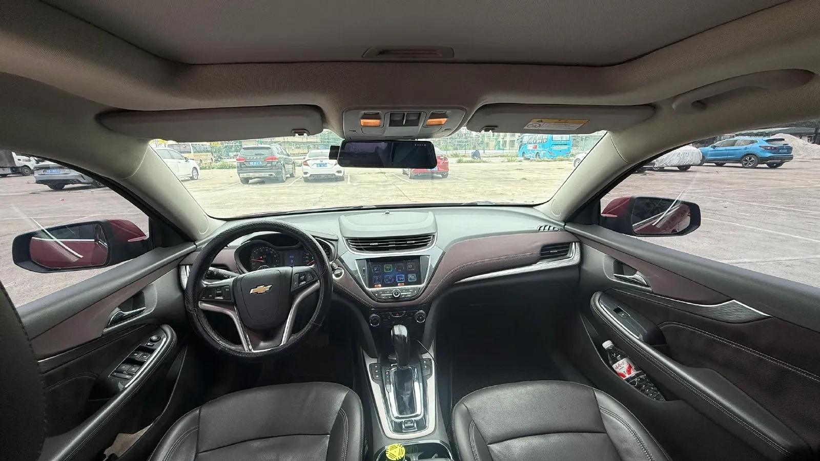 2018 Chevrolet Malibu 1.5T 170HP L4 6AT,autocango,china used car exporter,china ev exporter,chinese used car exporter,chinese used ev exporter