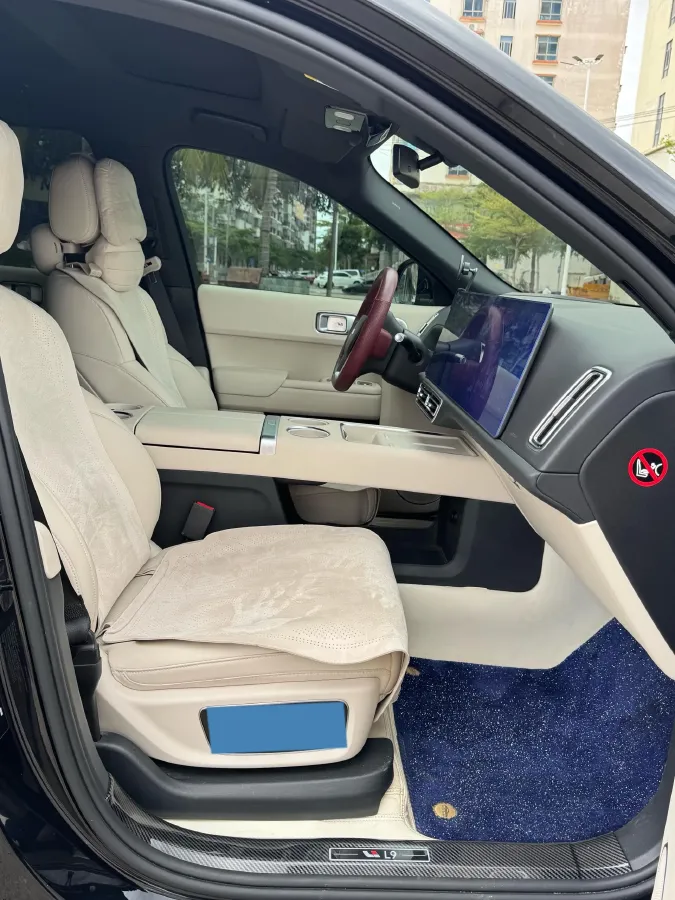 2022 Li L9 Range Extended 154HP REEV 42.6KWH,autocango,china used car exporter,china ev exporter,chinese used car exporter,chinese used ev exporter