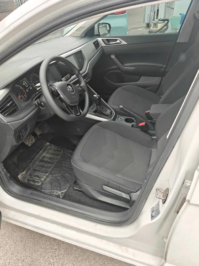 2019 Volkswagen Polo 1.5L 113HP L4 6AT,autocango,china used car exporter,china ev exporter,chinese used car exporter,chinese used ev exporter