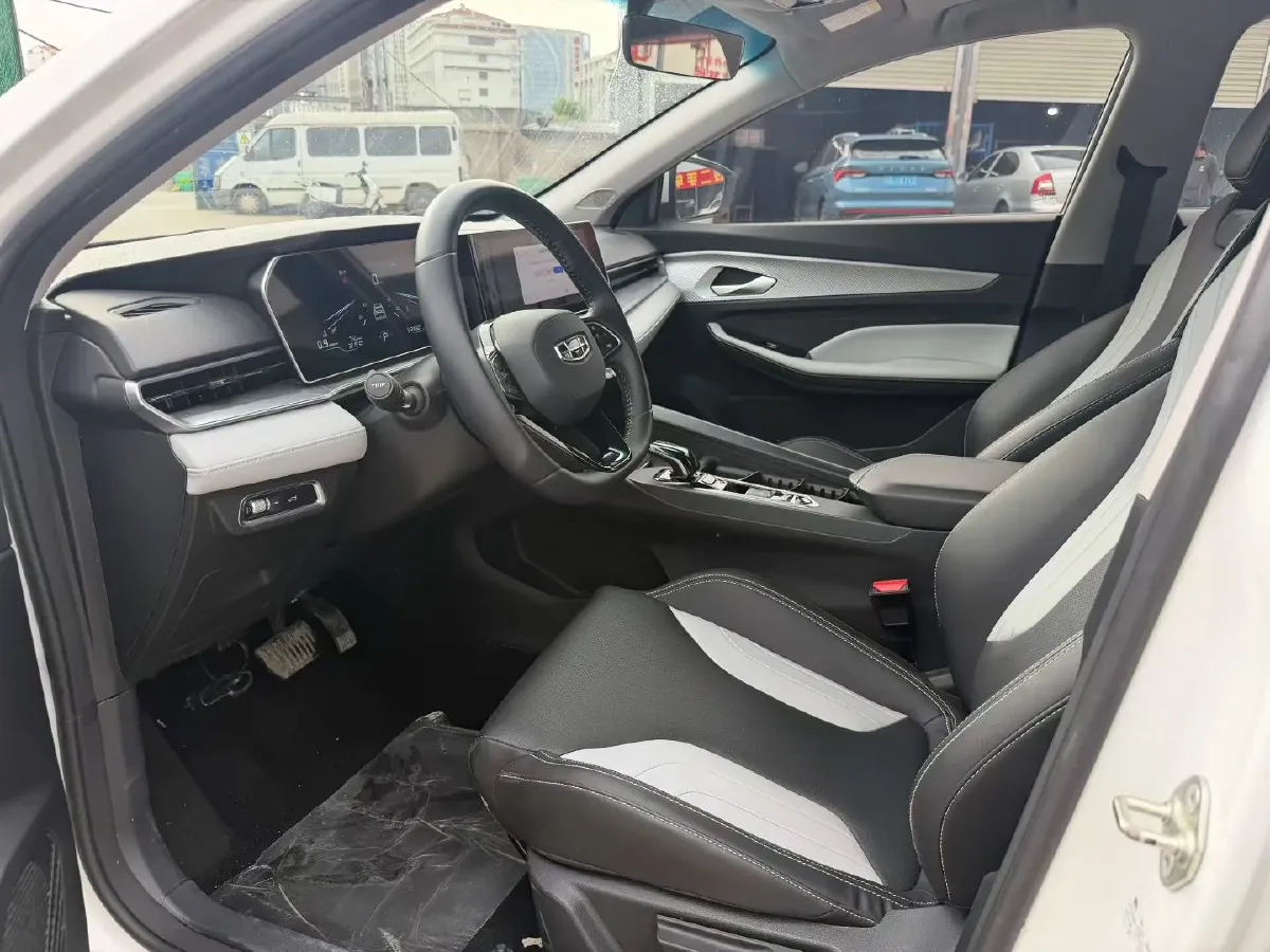 2024 Geely Binray 1.5T 181HP L4 7DCT,autocango,china used car exporter,china ev exporter,chinese used car exporter,chinese used ev exporter