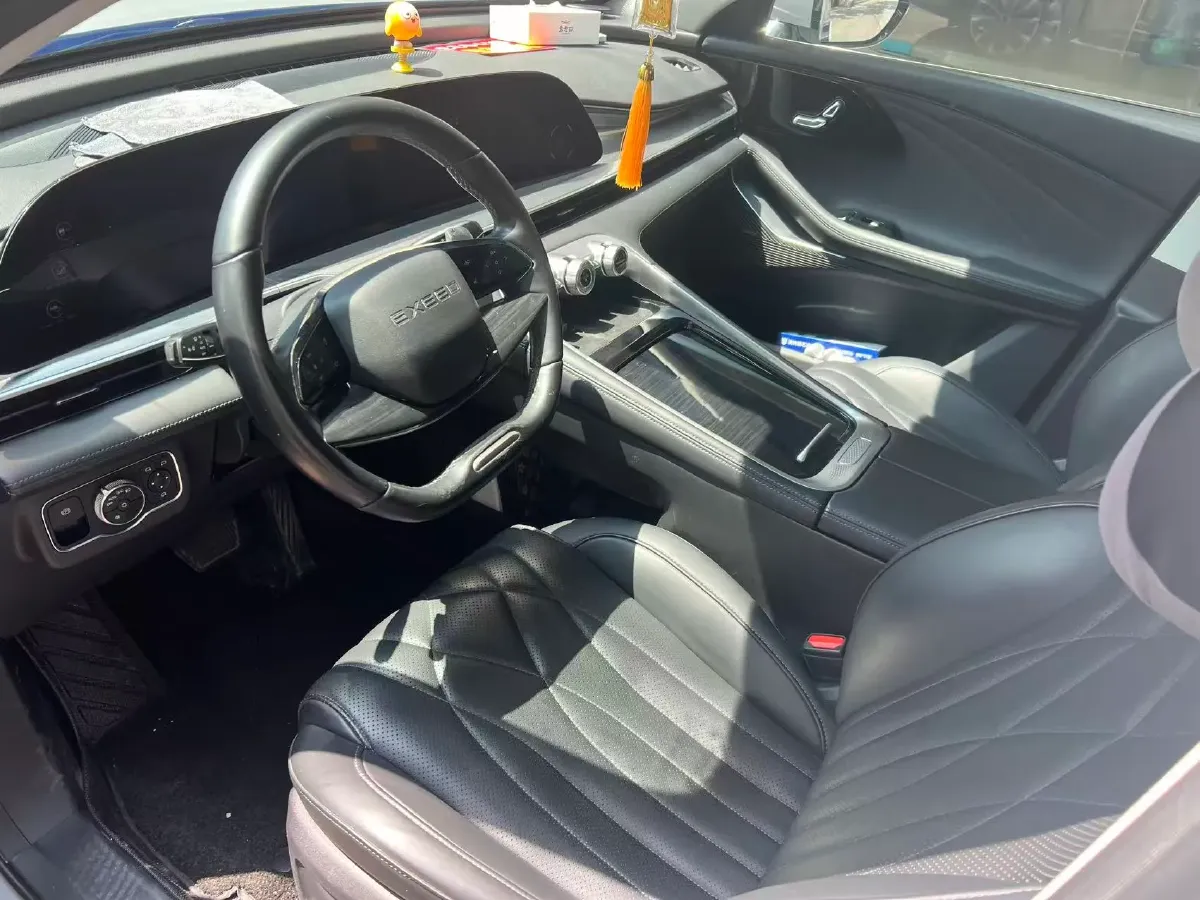 2023 Exceed RX 2.0T 261HP L4 7DCT,autocango,china used car exporter,china ev exporter,chinese used car exporter,chinese used ev exporter