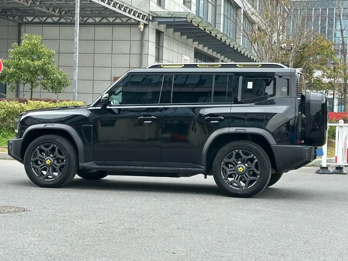 2024 Jetour ShanHai TravellerC-DM 1.5T 156HP L4 3DHT PHEV 43.24KWH,autocango,china used car exporter,china ev exporter,chinese used car exporter,chinese used ev exporter