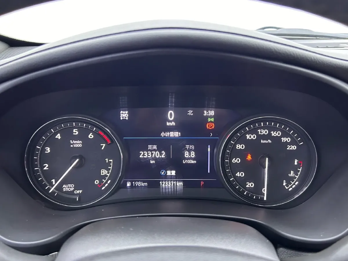 2021 Cadillac XT4 2.0T 237HP L4 9AT,autocango,china used car exporter,china ev exporter,chinese used car exporter,chinese used ev exporter