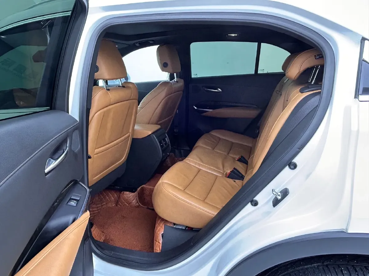 2021 Cadillac XT4 2.0T 237HP L4 9AT,autocango,china used car exporter,china ev exporter,chinese used car exporter,chinese used ev exporter