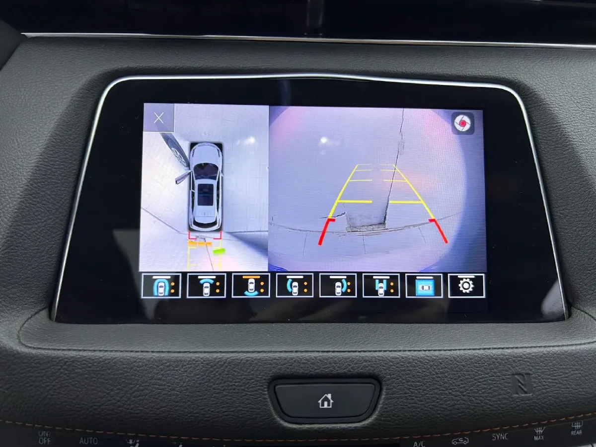 2021 Cadillac XT4 2.0T 237HP L4 9AT,autocango,china used car exporter,china ev exporter,chinese used car exporter,chinese used ev exporter