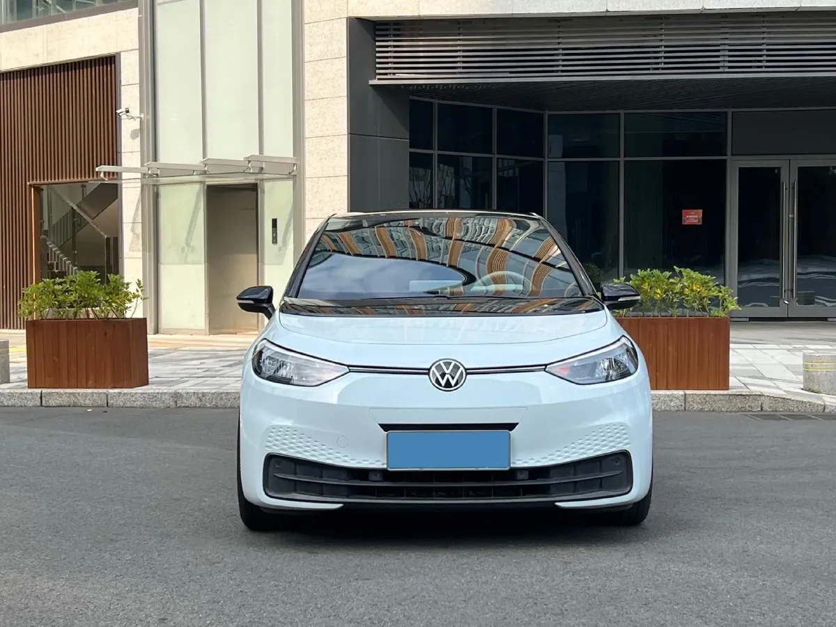 2023 Volkswagen ID.3 BEV 52.8KWH,autocango,china used car exporter,china ev exporter,chinese used car exporter,chinese used ev exporter