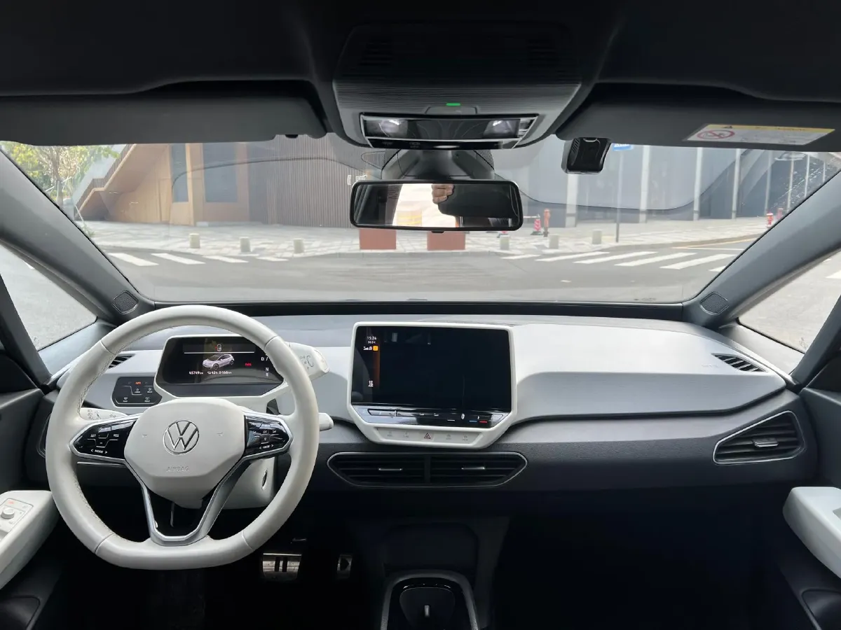 2023 Volkswagen ID.3 BEV 52.8KWH,autocango,china used car exporter,china ev exporter,chinese used car exporter,chinese used ev exporter