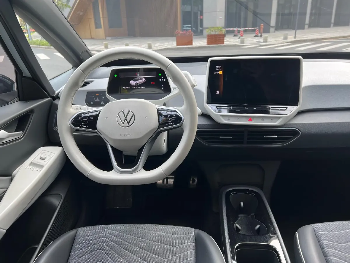 2023 Volkswagen ID.3 BEV 52.8KWH,autocango,china used car exporter,china ev exporter,chinese used car exporter,chinese used ev exporter
