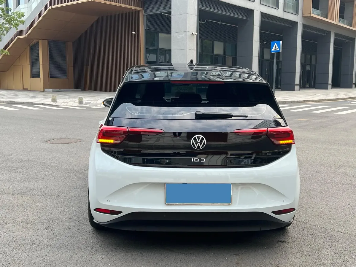 2023 Volkswagen ID.3 BEV 52.8KWH,autocango,china used car exporter,china ev exporter,chinese used car exporter,chinese used ev exporter
