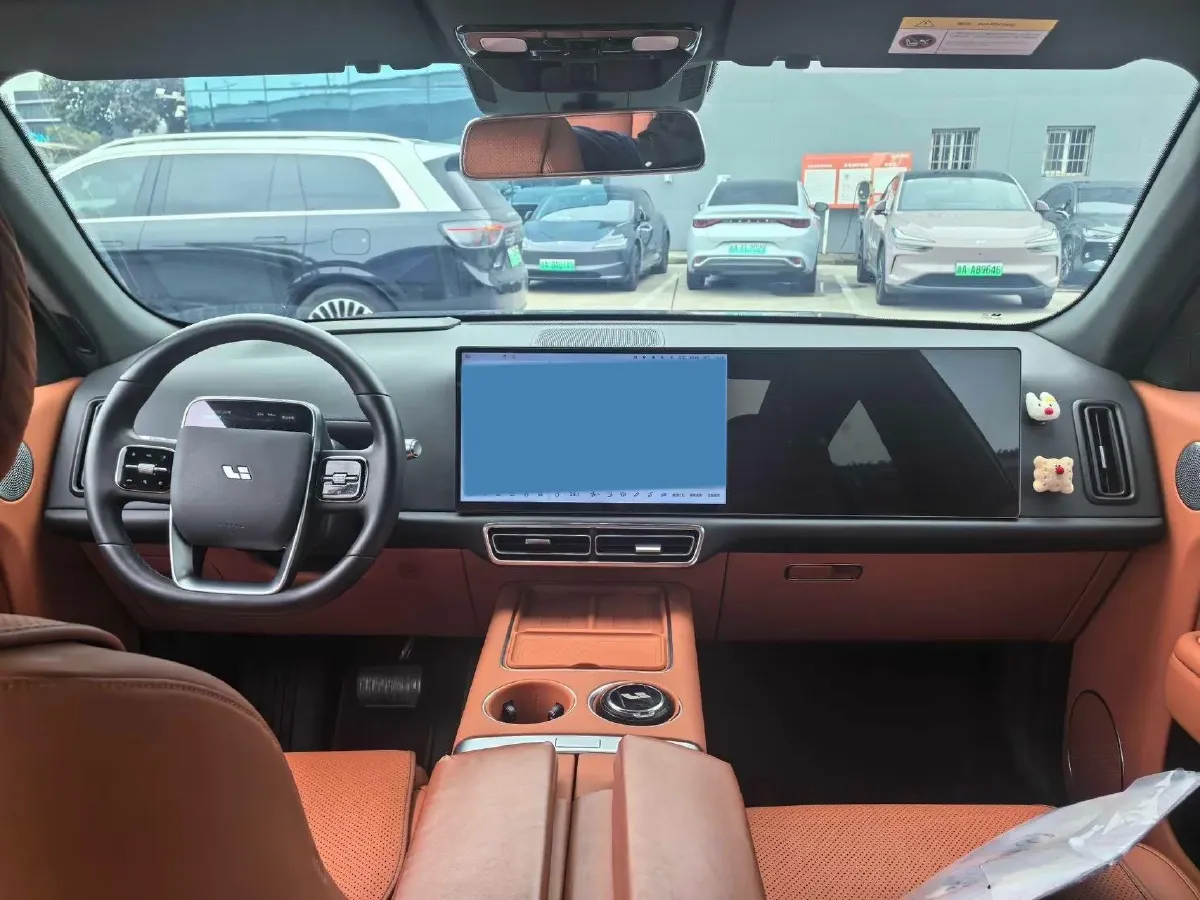 2024 Li L8 Range Extended 154HP REEV 42.8KWH,autocango,china used car exporter,china ev exporter,chinese used car exporter,chinese used ev exporter