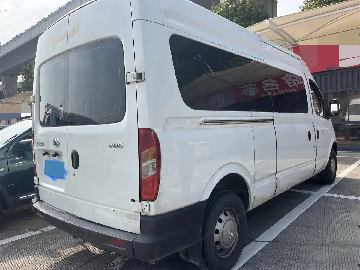 2020 MAXUS XinTu V80 2.5T 136HP L4 6MT,autocango,china used car exporter,china ev exporter,chinese used car exporter,chinese used ev exporter