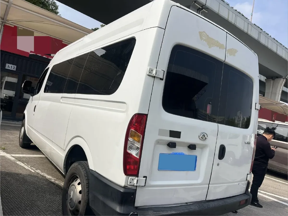 2020 MAXUS XinTu V80 2.5T 136HP L4 6MT,autocango,china used car exporter,china ev exporter,chinese used car exporter,chinese used ev exporter