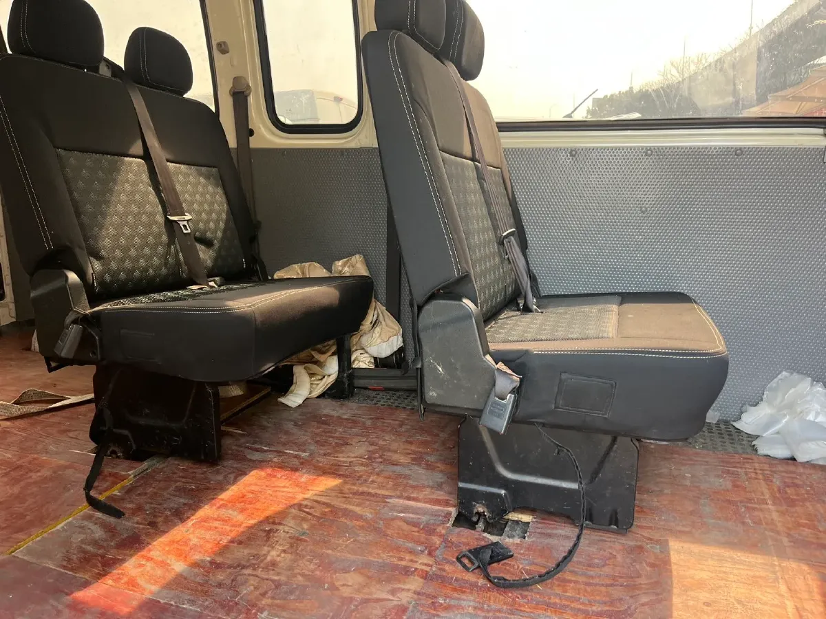 2020 MAXUS XinTu V80 2.5T 136HP L4 6MT,autocango,china used car exporter,china ev exporter,chinese used car exporter,chinese used ev exporter