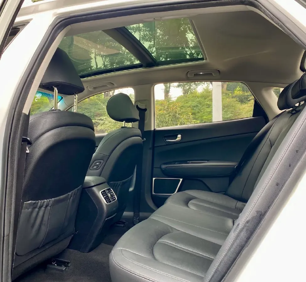 2019 Kia K5 2.0L 161HP L4 6AT,autocango,china used car exporter,china ev exporter,chinese used car exporter,chinese used ev exporter