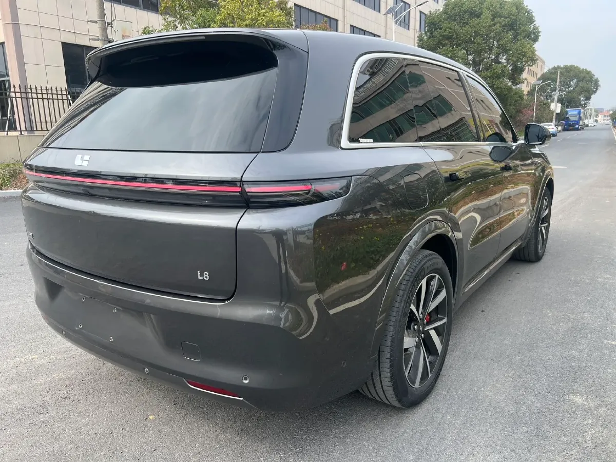 2023 Li L8 Range Extended 154HP REEV 40.9KWH,autocango,china used car exporter,china ev exporter,chinese used car exporter,chinese used ev exporter