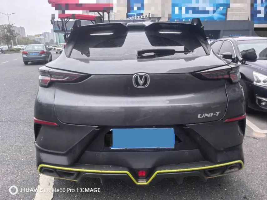 2022 ChangAn UNI-T 1.5T 188HP L4 7DCT,autocango,china used car exporter,china ev exporter,chinese used car exporter,chinese used ev exporter