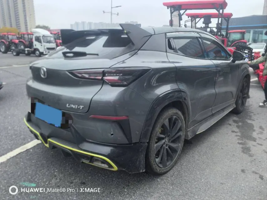 2022 ChangAn UNI-T 1.5T 188HP L4 7DCT,autocango,china used car exporter,china ev exporter,chinese used car exporter,chinese used ev exporter