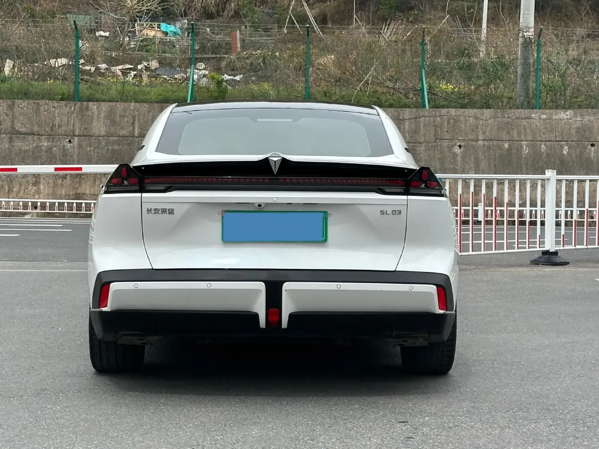 2022 DongFeng Forthing LingZhi EV BEV 68.4KWH,autocango,china used car exporter,china ev exporter,chinese used car exporter,chinese used ev exporter