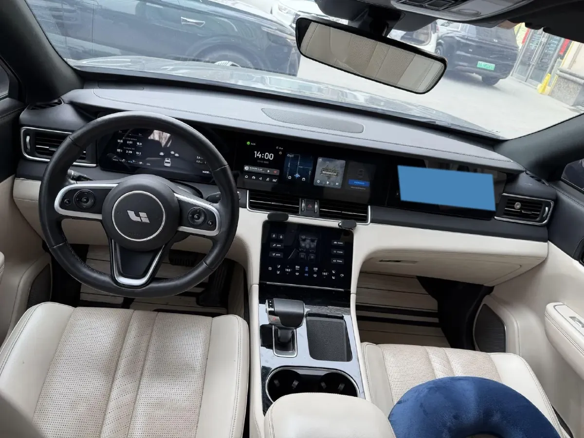 2020 Li ONE Range Extended 131HP REEV 40.5KWH,autocango,china used car exporter,china ev exporter,chinese used car exporter,chinese used ev exporter