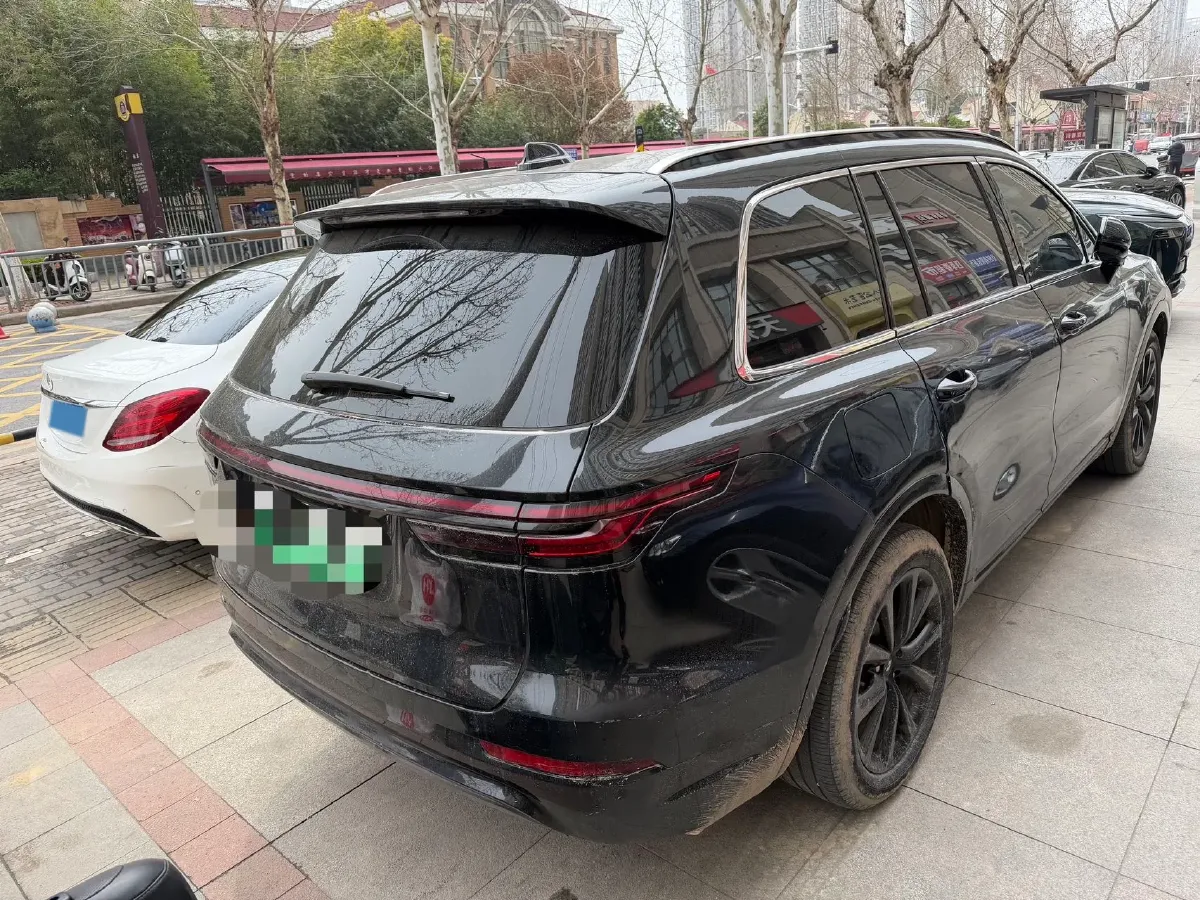 2020 Li ONE Range Extended 131HP REEV 40.5KWH,autocango,china used car exporter,china ev exporter,chinese used car exporter,chinese used ev exporter