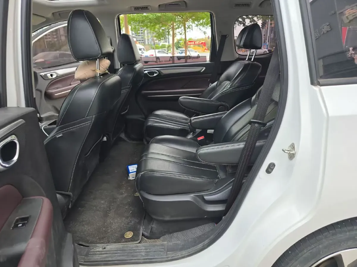 2023 GAC Trumpchi M6 1.5T 177HP L4 7DCT,autocango,china used car exporter,china ev exporter,chinese used car exporter,chinese used ev exporter