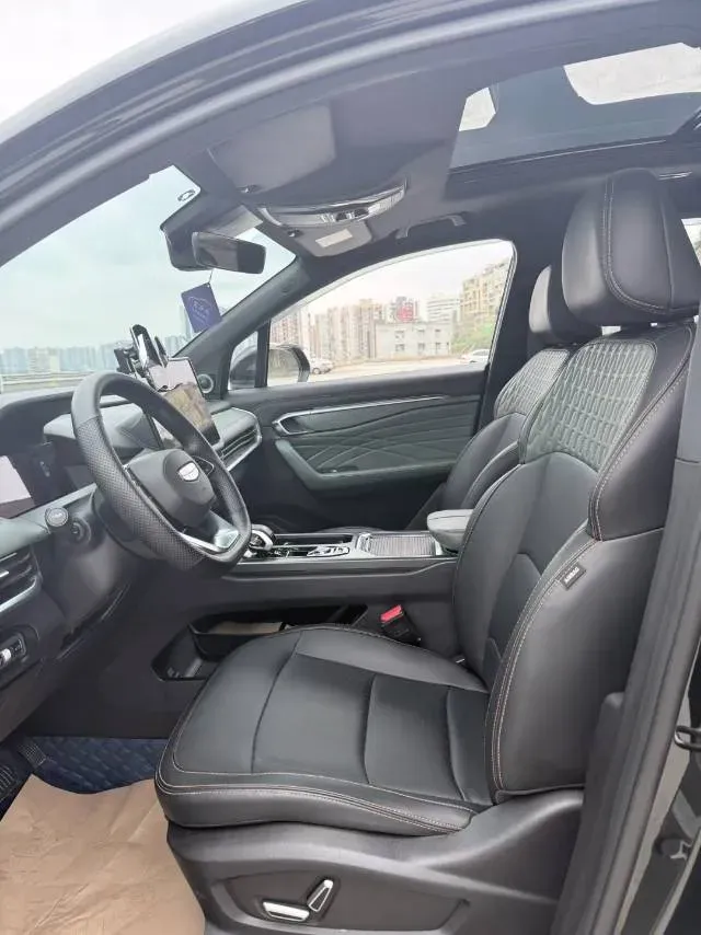 2024 Geely Okavango L 2.0T 218HP L4 7DCT,autocango,china used car exporter,china ev exporter,chinese used car exporter,chinese used ev exporter