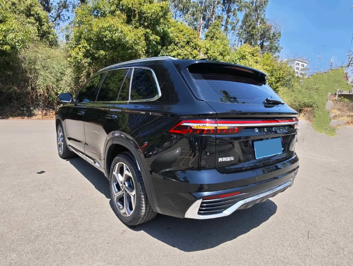 2024 Geely Monjaro 2.0T 218HP L4 7DCT,autocango,china used car exporter,china ev exporter,chinese used car exporter,chinese used ev exporter