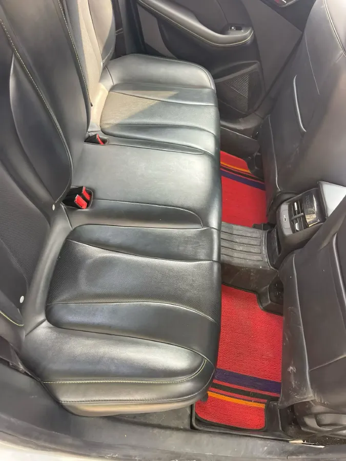 2021 Roewe i5 1.5L 120HP L4 CVT,autocango,china used car exporter,china ev exporter,chinese used car exporter,chinese used ev exporter