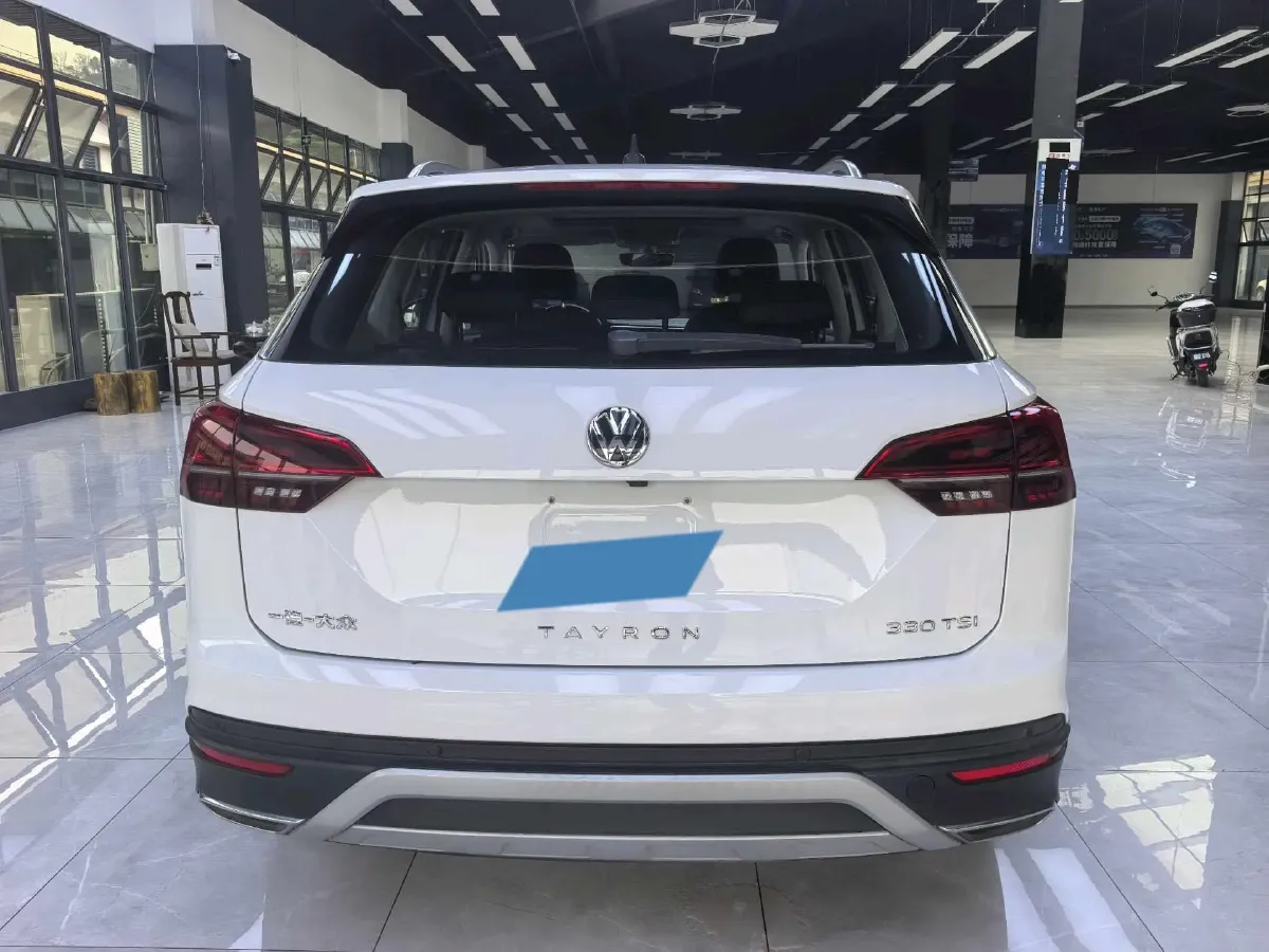 2023 Volkswagen Tiguan L 1.5T 160HP L4 7DCT,autocango,china used car exporter,china ev exporter,chinese used car exporter,chinese used ev exporter