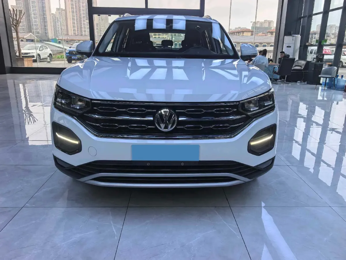 2023 Volkswagen Tiguan L 1.5T 160HP L4 7DCT,autocango,china used car exporter,china ev exporter,chinese used car exporter,chinese used ev exporter