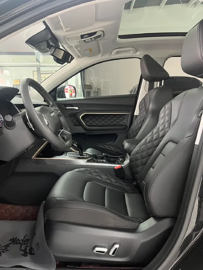 2020 Haval H6 1.5T 169HP L4 7DCT,autocango,china used car exporter,china ev exporter,chinese used car exporter,chinese used ev exporter